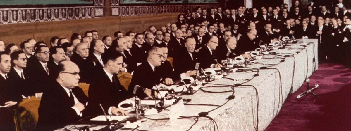 Римский договор 1957. ЕОУС 1951. ЕОУС 1951 год подписание. Парижское соглашение о ЕОУС. Европейское объединение угля и стали.